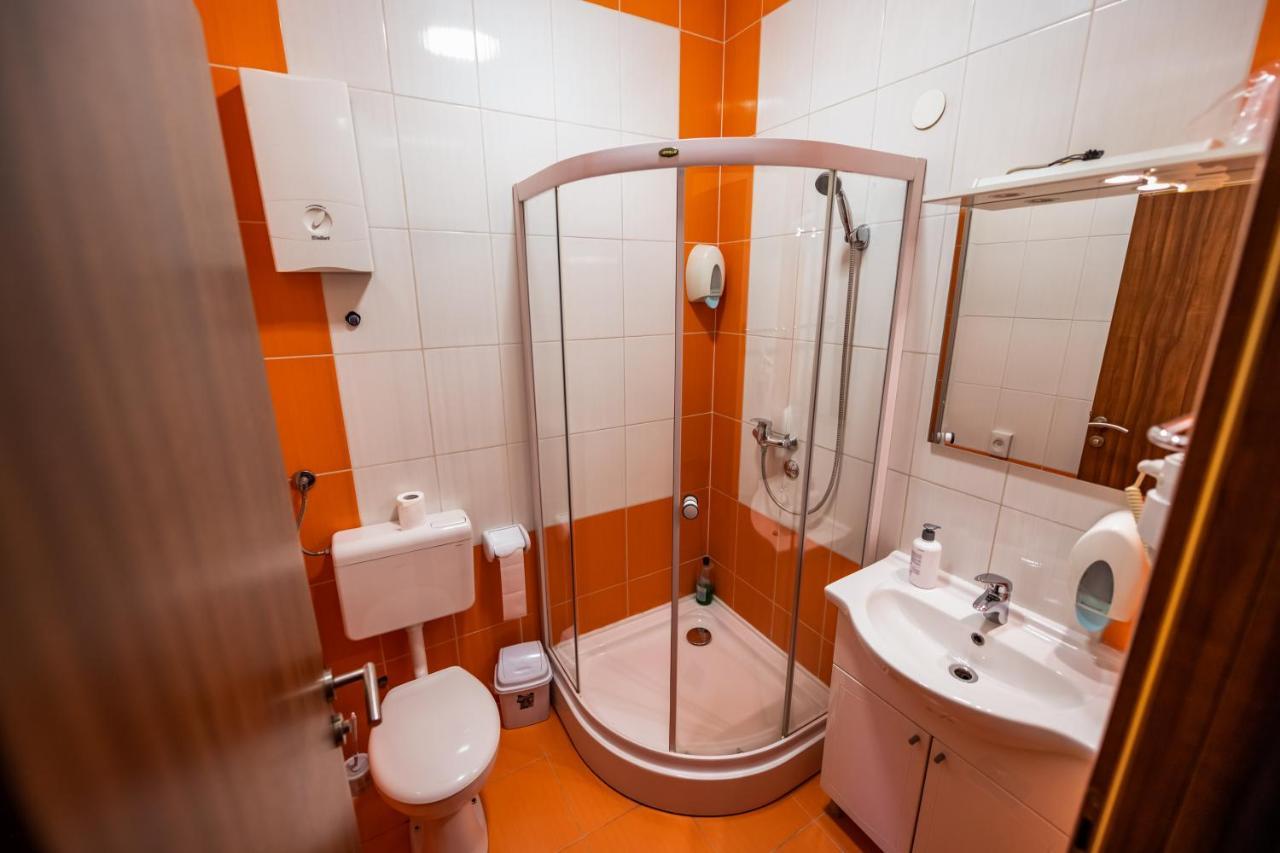 Hotel Oasis Gnojnice Dış mekan fotoğraf