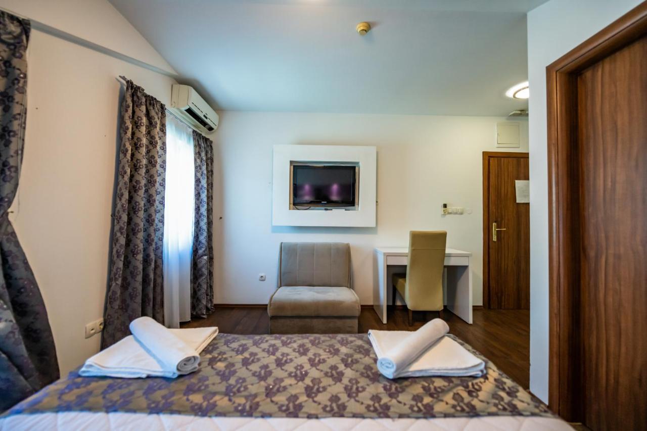 Hotel Oasis Gnojnice Dış mekan fotoğraf