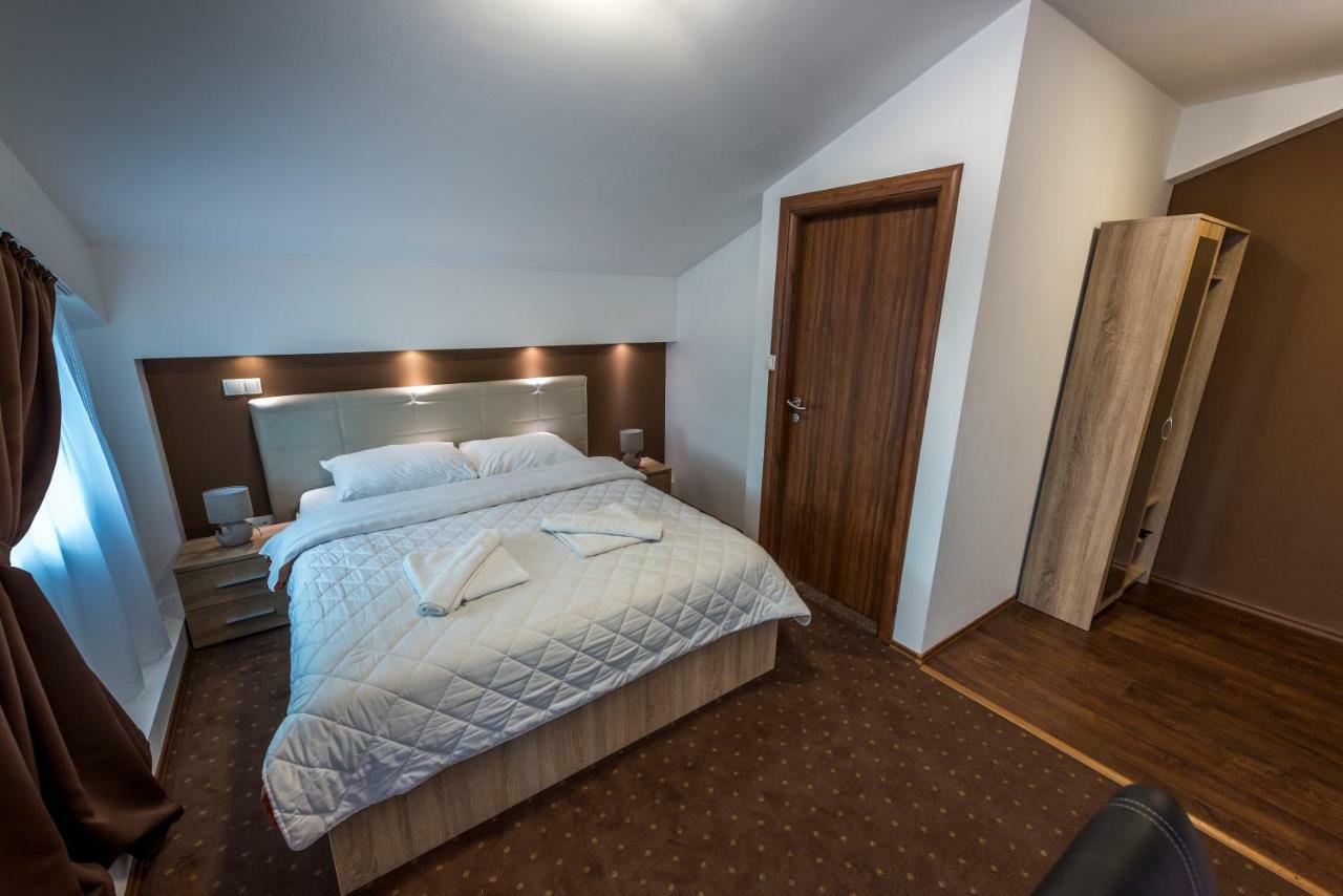 Hotel Oasis Gnojnice Dış mekan fotoğraf